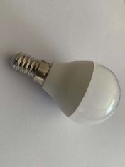 Illuminazione esterna a LED a risparmio energetico con materiale di scarico termico in alluminio esteso e gamma di tensione 100-305V